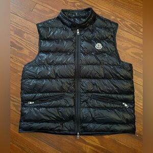 Moncler Gui packable down gilet